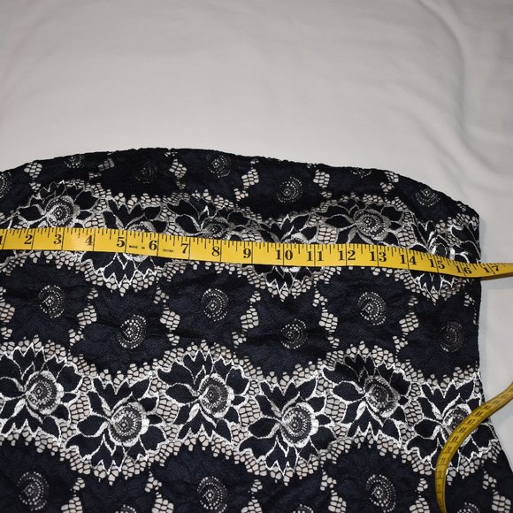 Strapless Black Lace and Cream Dress - Picture 3 of 6